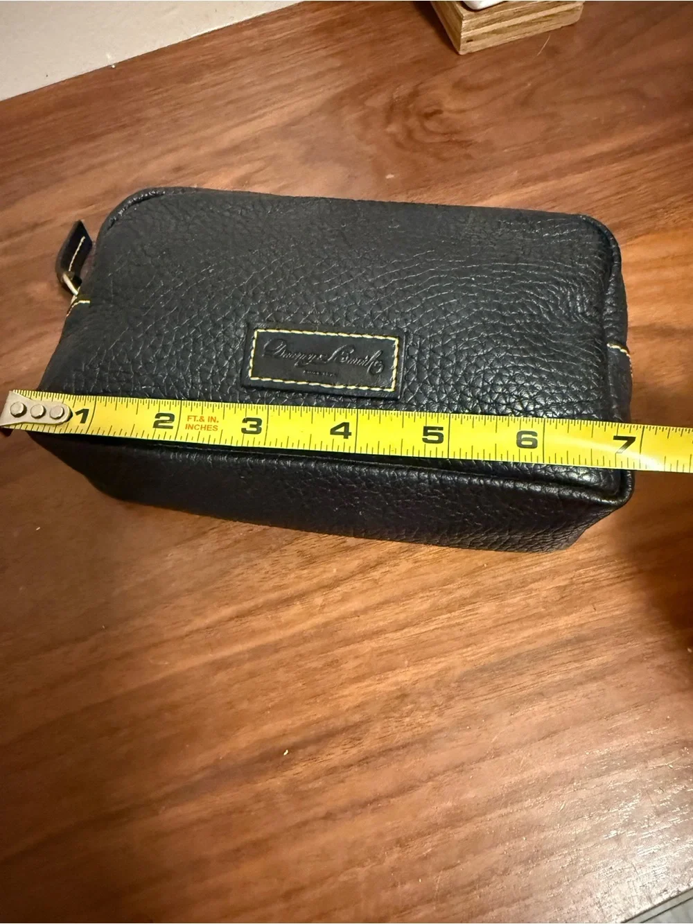 Dooney & Bourke compact pebble